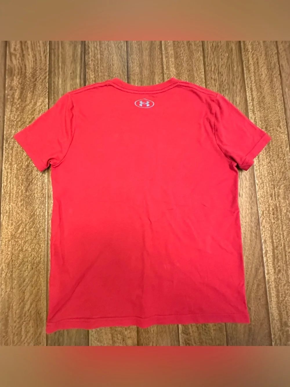 Under Armour Boys Red Wings Graphic T-Shirt Red Short Sleeve YLG A250